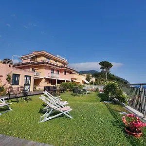 mondial-moneglia.hotelitalianriviera.com/