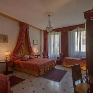 florence-dream-domus.it-tuscanyhotel.com/